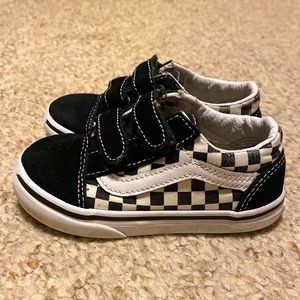 Vans toddler 7.5 old skool velcro